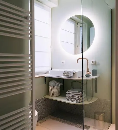 Apartamento Gerenoveerd - Locatie!